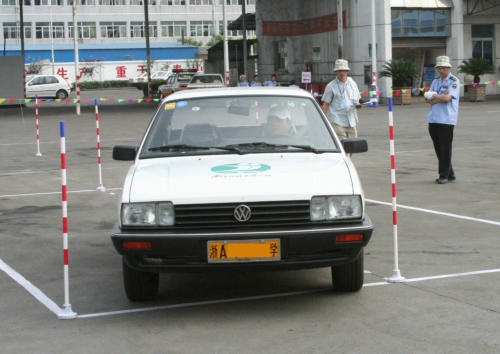 ݼУ